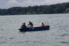 Prüfung im Bereich Fang und Vermarktung: Reusenkette setzen. (LfL / Institut für Fischerei)
