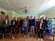 Gruppenbild von Frau Dr. Juliana Degenhardt mit dem AWG Team